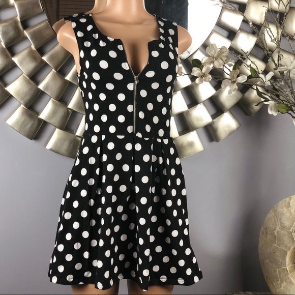 H&M Dresses & Skirts - H&M Black and White Polka Dot Zip Mini Dress